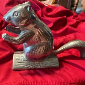 Squirrel Nut Cracker